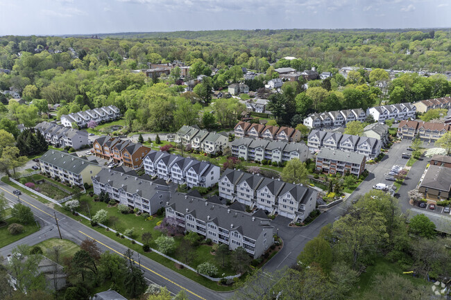 Foto aérea - Normandy Village