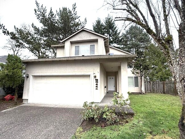 Building Photo - 20111 SW Monson St