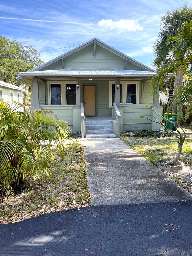 208 Forrest Ave, Cocoa, FL 32922 House Rental in Cocoa, FL
