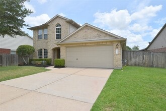 Building Photo - 21123 Amber Crossing Dr