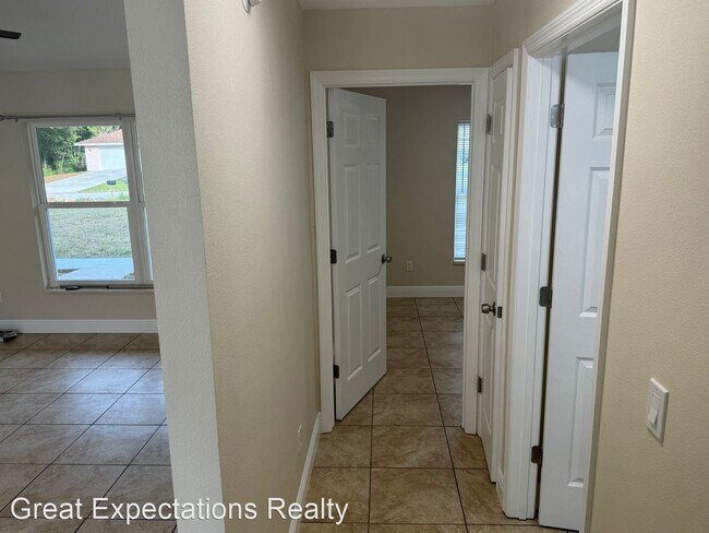 Building Photo - 3 br, 2 bath House - 13574 SE 55th Ave