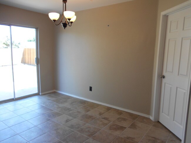 Foto del edificio - 2852 Bluffs Ct