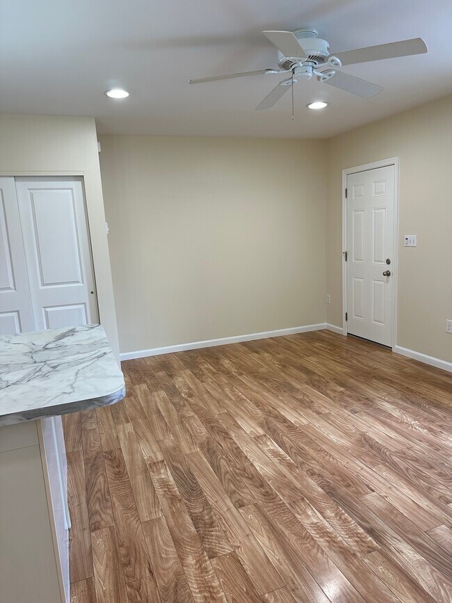 Sala de estar - 1125 3rd St