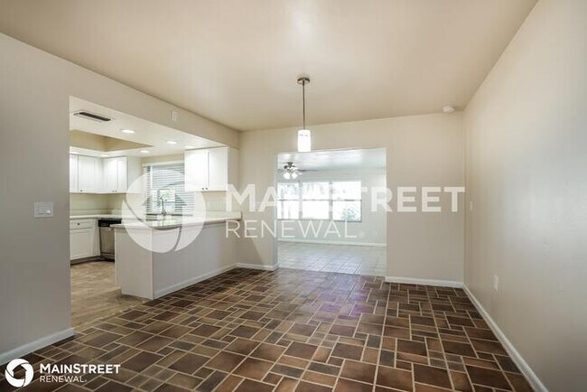 Foto del edificio - 2149 EPHRAIM AVE, FORT MYERS, FL 33907