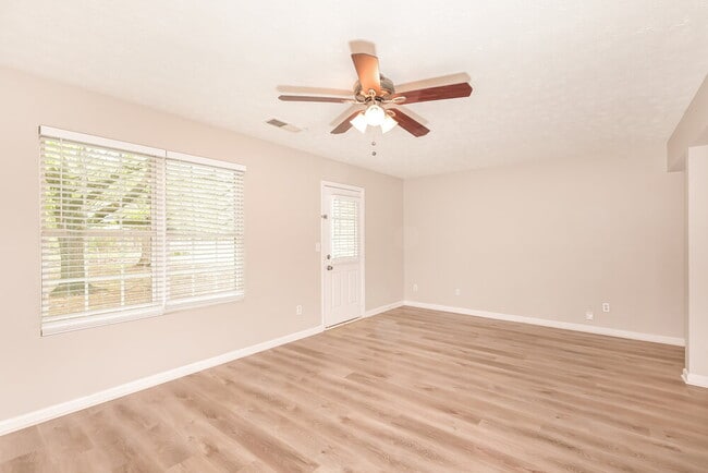 Building Photo - 3428 Waldrop Trl