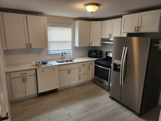 Foto del edificio - 36 Hudson Ave
