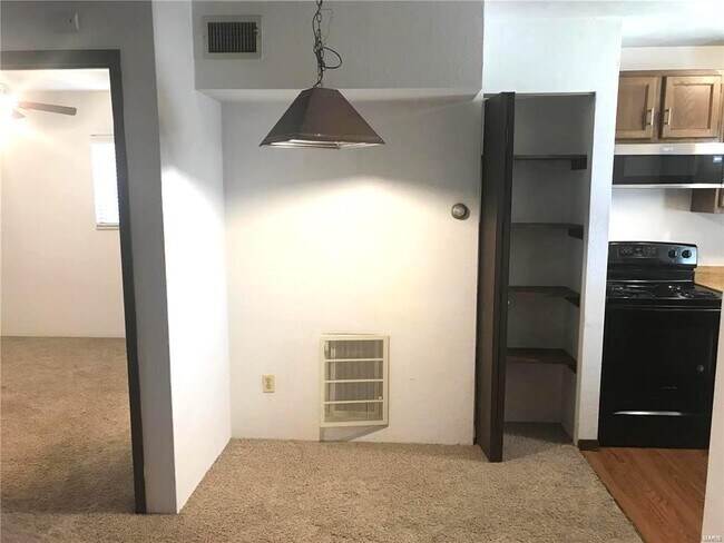 Building Photo - 108 Ashley Dr