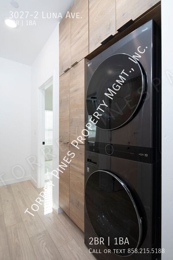 Foto del edificio - 3027 Luna Ave