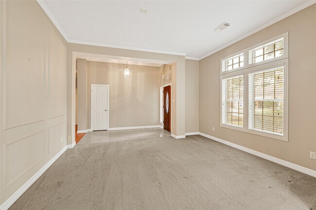 Foto del edificio - 4314 Amber Lake Dr