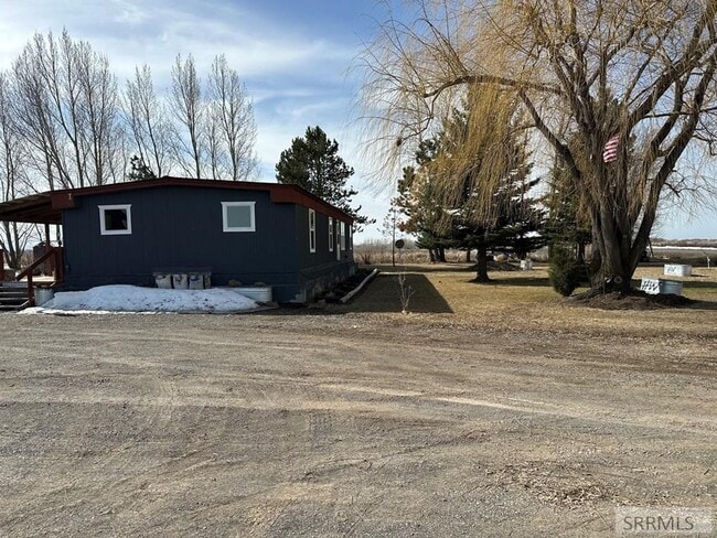 Building Photo - 3 Bed 1 Bath Country home.