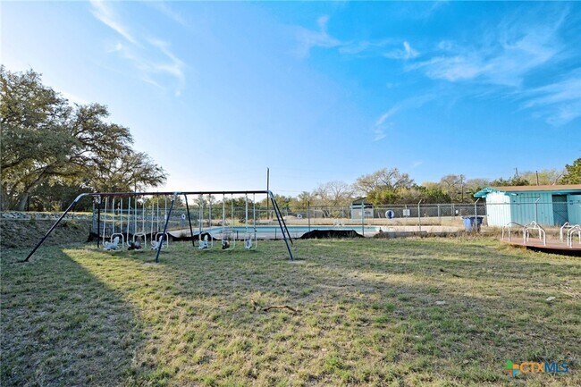 Building Photo - 1234 Clearcreek Dr