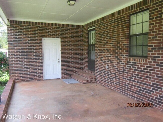 Building Photo - 3 br, 1.5 bath House - 118 Sim Dill Drive