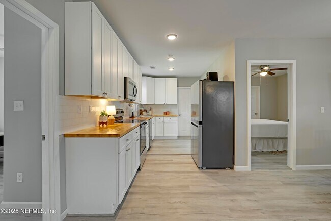 Foto del edificio - 2908 Broadway Ave