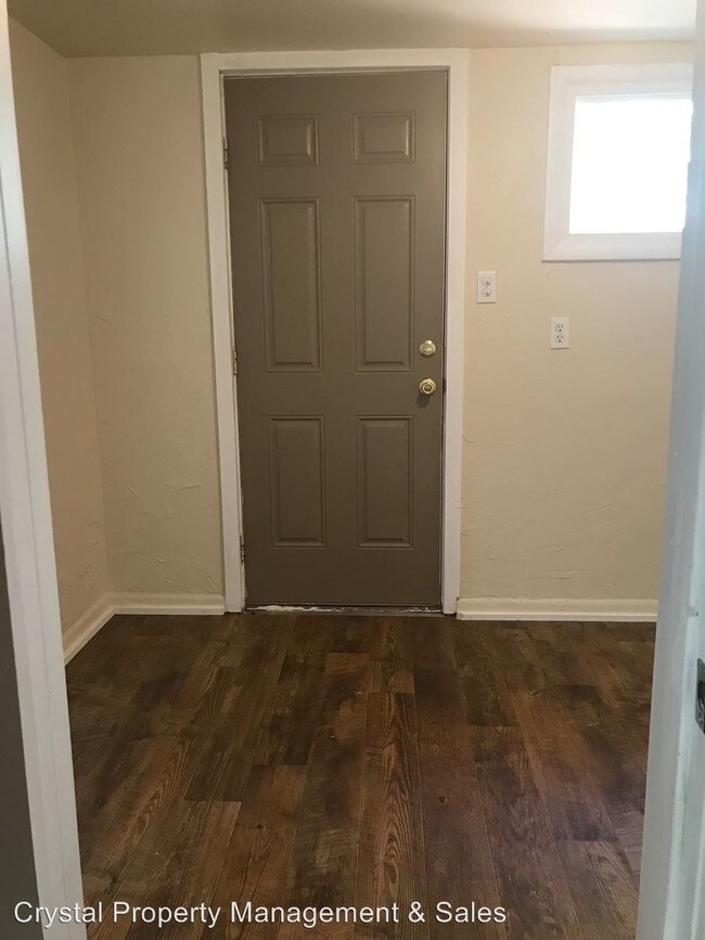 Foto del edificio - 144 Mel Rey Rd