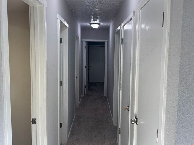 Building Photo - WA3309