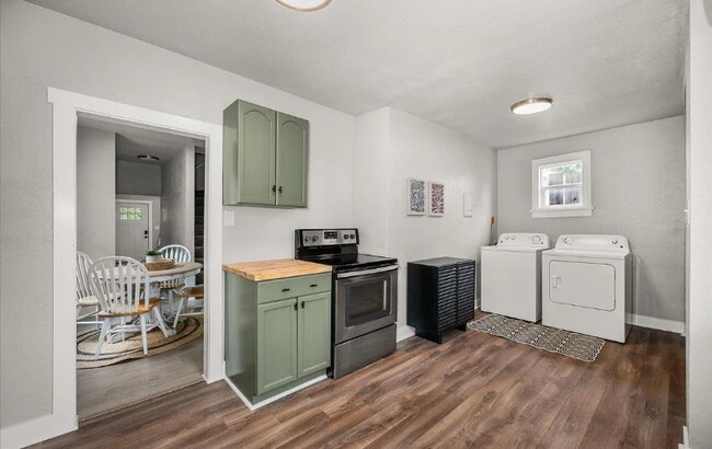 Foto del edificio - 1718 W Dean Ave