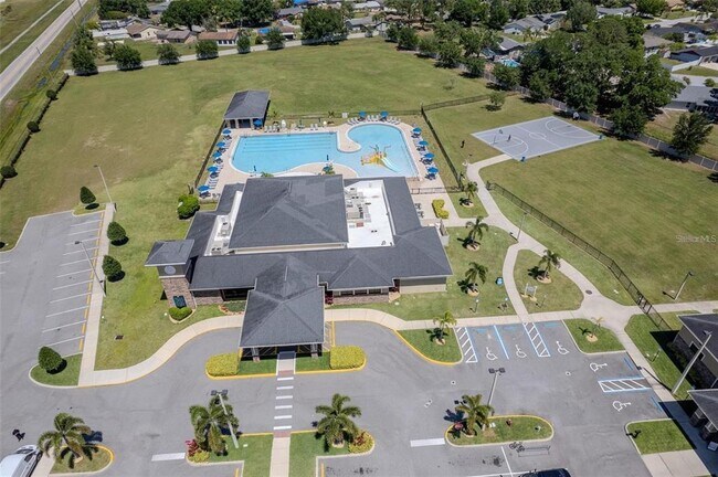 Foto del edificio - 2132 Pecos Dr