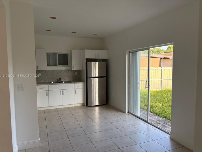 Foto del edificio - 2916 NW 51st St