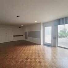 Building Photo - 2333 Bering Dr