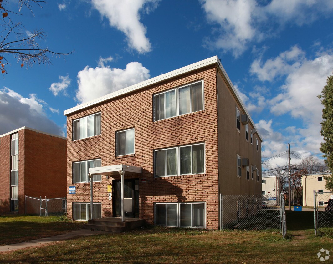 Building Photo - 5754 33rd Ave S