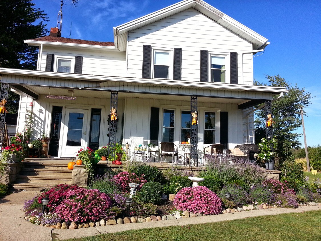 5246 W Smiley Rd, Shelby, OH 44875 House Rental in Shelby, OH