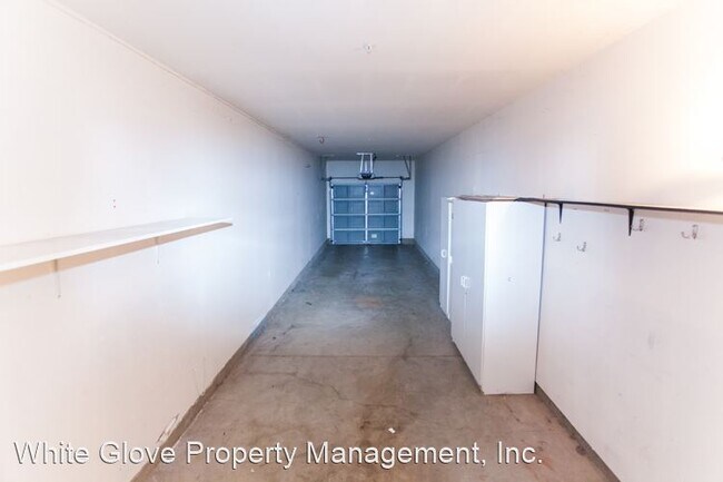 Building Photo - 2 br, 2.5 bath House - 1410 Elmhurst