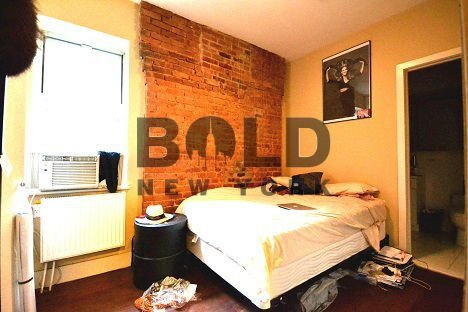 Building Photo - 120 St Marks Pl