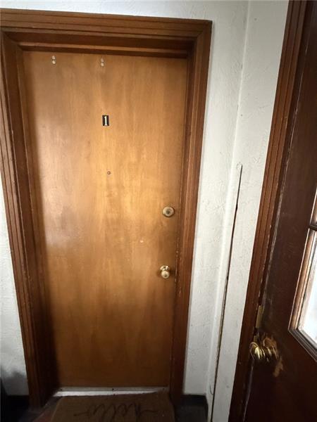 Building Photo - 5839 Darlington Rd