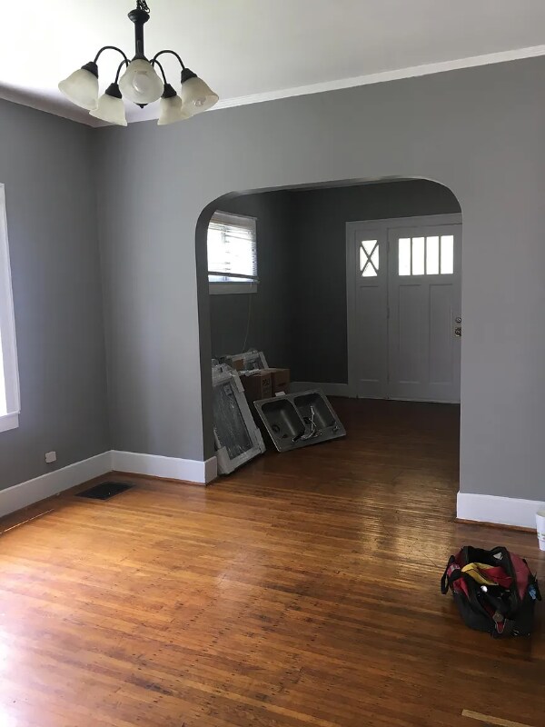 Building Photo - 2232 Grinstead Dr