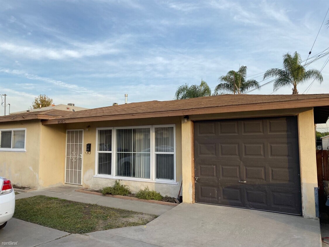 8539 Fontana St Houses in Downey, CA Westside Rentals