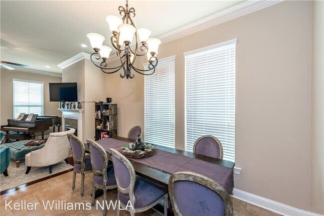 Foto del edificio - 3 br, 2 bath House - 1036 N. Crescent Cove