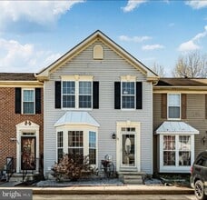 Building Photo - 71 Alexis Dr