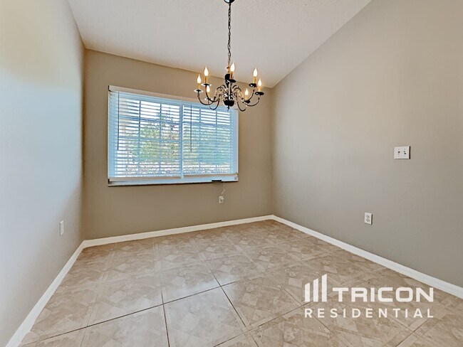 Building Photo - 3283 Dothan Ave