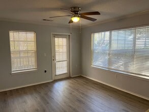 Building Photo - 50 Pebble Beach Cove