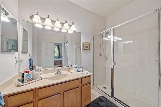 Foto del edificio - 3407 Parkridge Cir