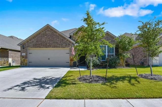 Foto principal - 929 Pinnacle Ridge Rd