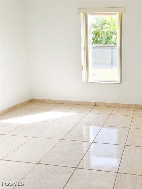 Foto del edificio - 1414 SW 10th Terrace