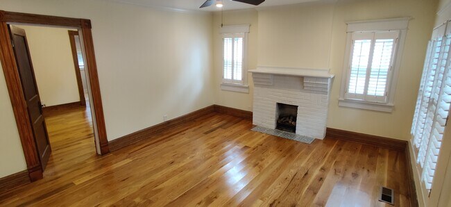 Foto del edificio - 306 53rd Ave N