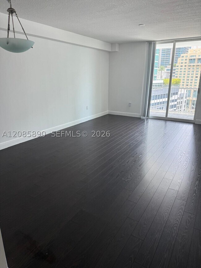 Foto del edificio - 1250 S Miami Ave