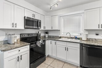 Building Photo - 2191 Thomasson Dr