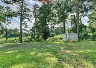 Building Photo - 3325 Howell Cir