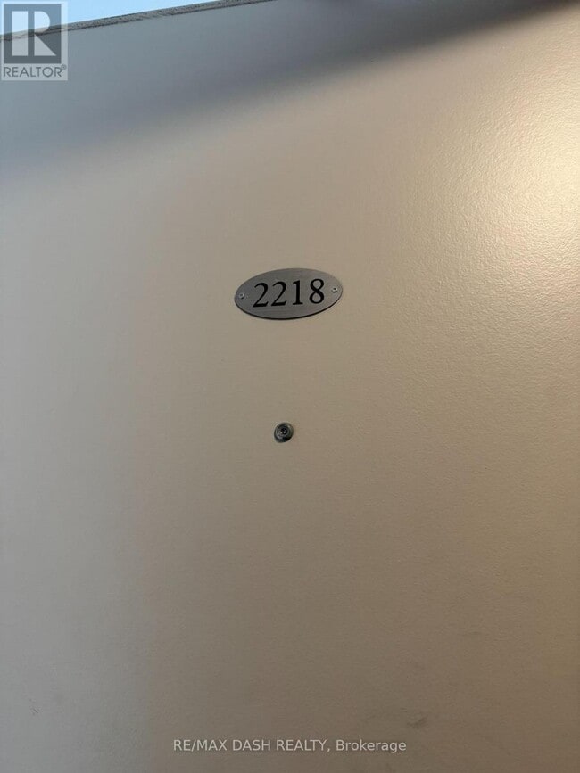 Building Photo - 1 Massey Square