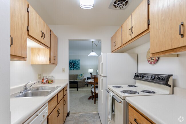 1HAB, 1BA - Briar - Briarwick Apts