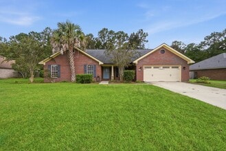 Building Photo - 121 Mill Ct