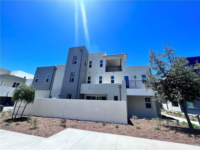 Foto del edificio - 219 Novel