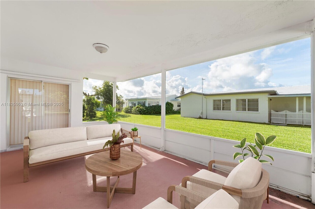 Primary Photo - 6712 NW 70th Ct