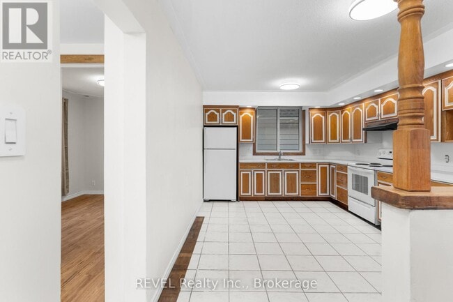 Photo du bâtiment - 4124 Terrace Ave