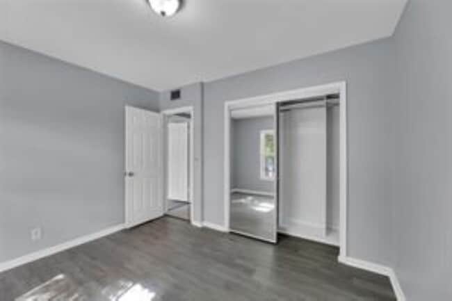 Building Photo - 2151 NE 68th St