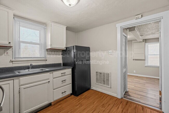 Foto del edificio - 161 Anistasia Dr