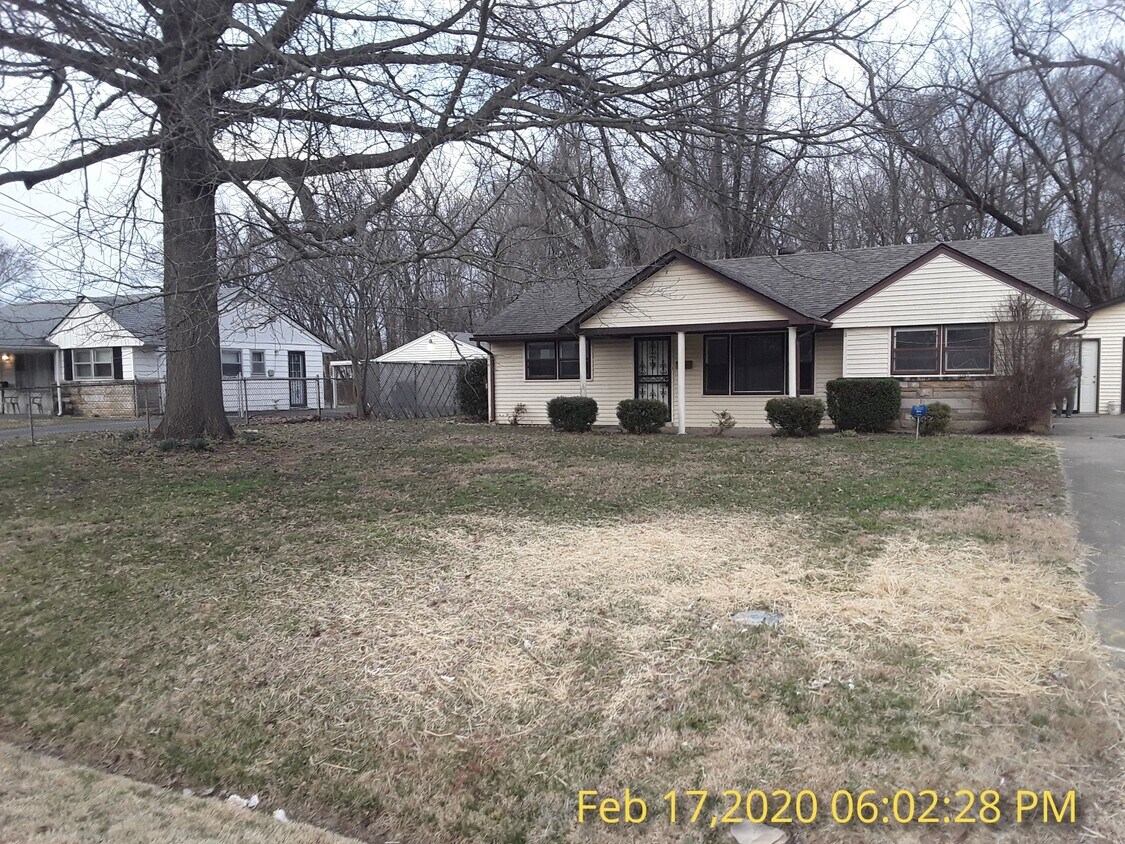 Primary Photo - 9325 Donerail Way